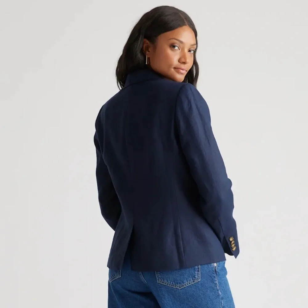 NWT - Quince Structured Navy Linen M Women’s Navy Blazer - Picture 3 of 8